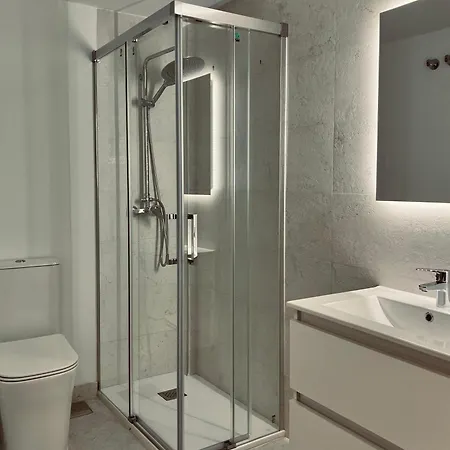 San Alvaro Apartment *