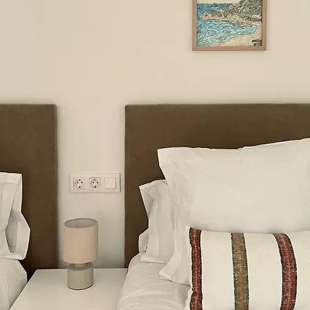 San Alvaro Apartment *